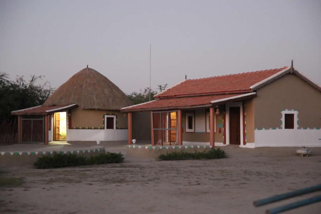Rann Visamo Resort Bherandiala Exterior photo